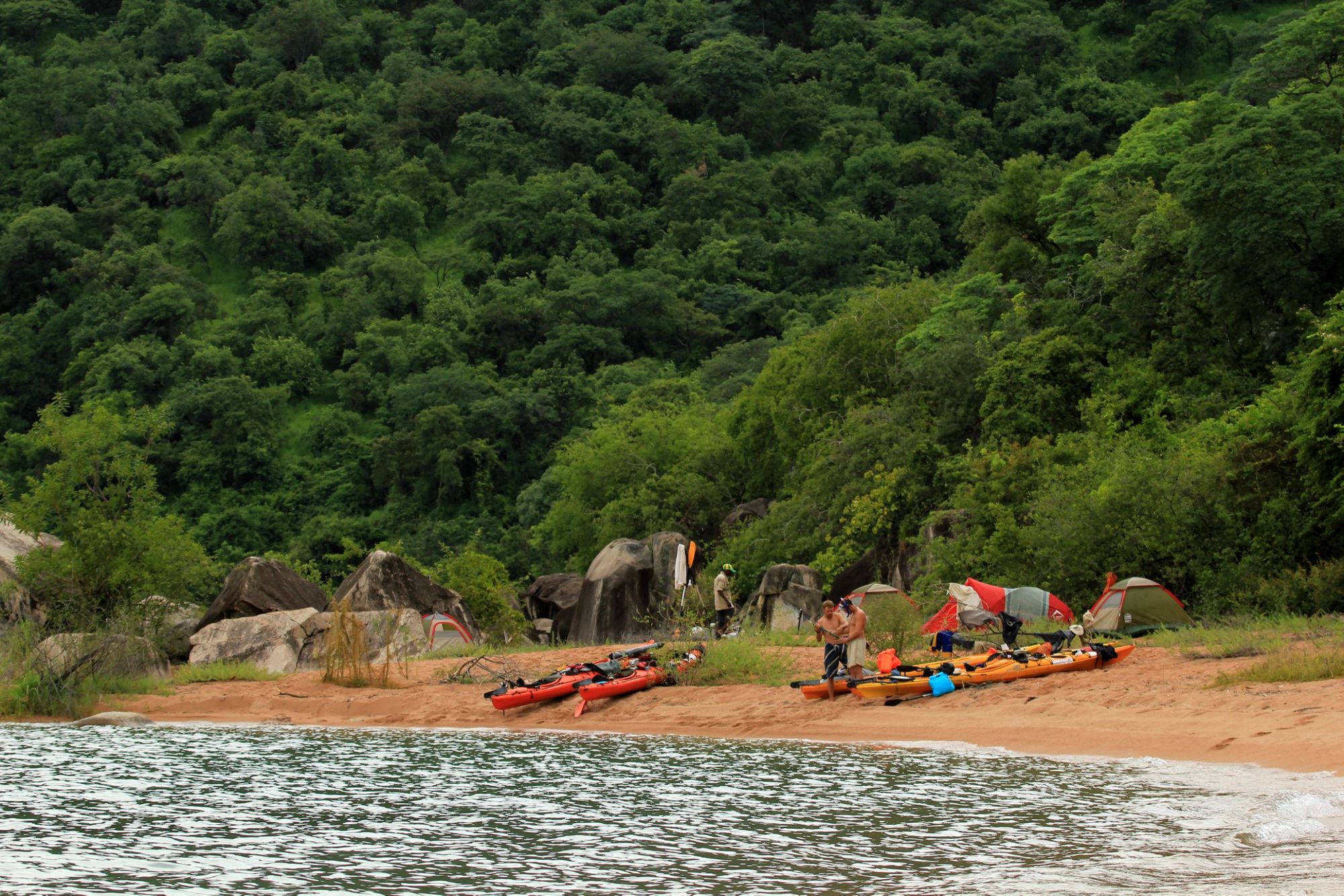 Lake_Shore_Lodge__Lake_Tanganyika_-_Kayak_expedition_camping_1